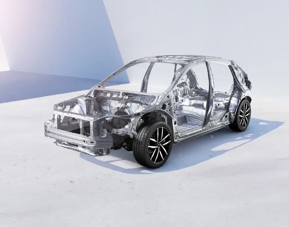 AUTOS HATCHBACK CON GRAN ESTRUCTURA